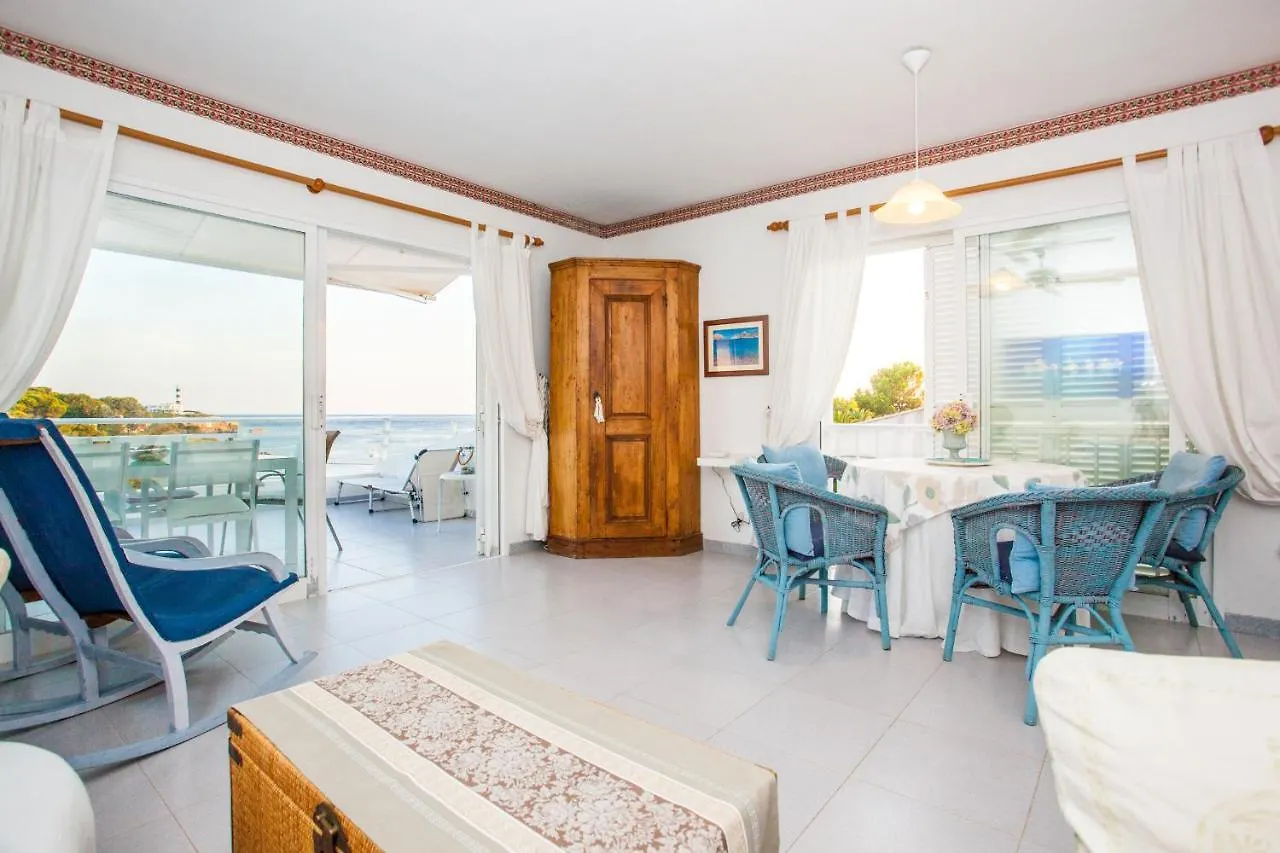 Spectacular Views Beside The Beach. Portocolom Apartment Porto Colom